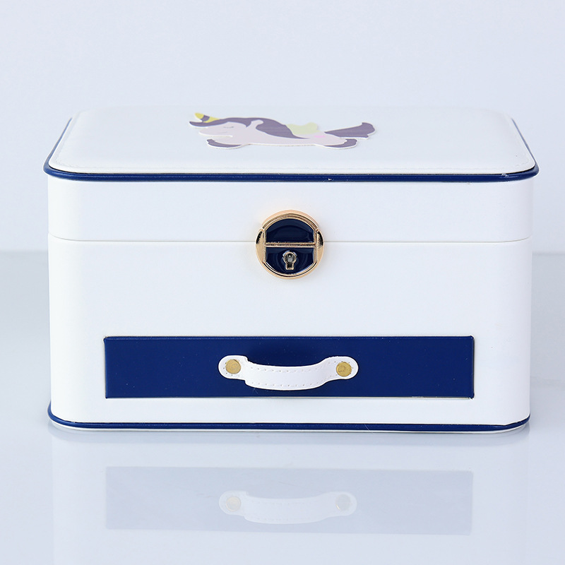 Stock Jewelry organizer box with cartoon pattern